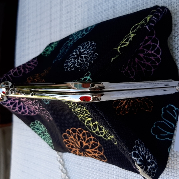 Ayanokoji Clutch Purse - Picture 3 of 10